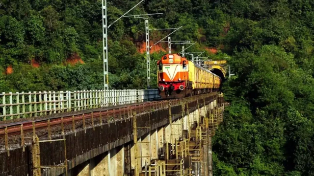 ട്രാവൽ നൗ പേ ലേറ്റർ സൗകര്യമൊരുക്കാൻ ഐആര്‍സിടിസി ക്യാഷ്-ഇയുമായി കൈകോർക്കുന്നു