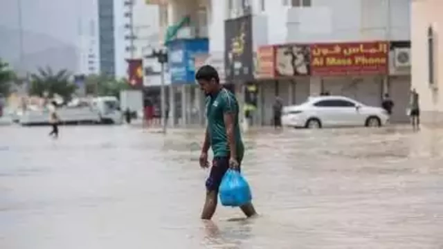 യുഎഇയിൽ കനത്ത മഴ; ചിലയിടങ്ങളിൽ വെള്ളപ്പൊക്ക മുന്നറിയിപ്പ് നൽകി