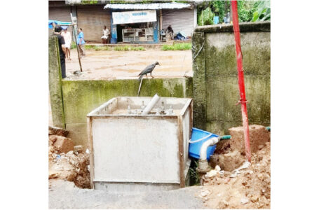 പ്രക്ഷോഭങ്ങൾക്കിടെ നഗരസഭ മത്സ്യമാർക്കറ്റിൽ എം.പി.യുടെ ഹൈമാസ്റ്റ് വിളക്ക്